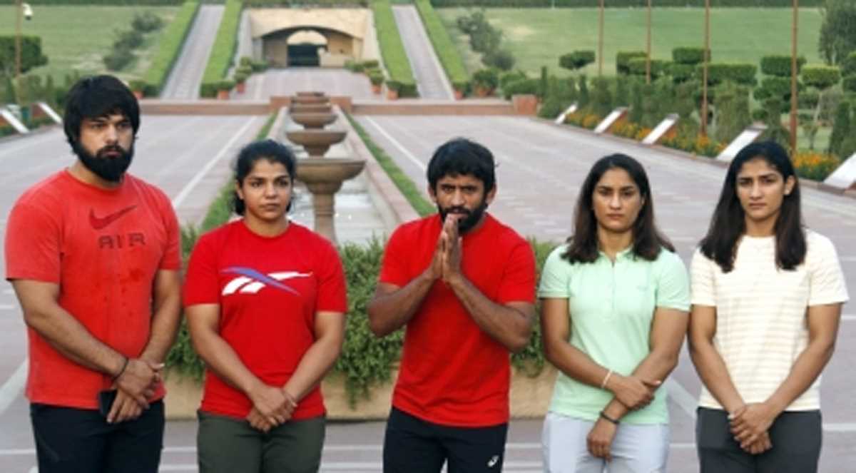 पहलवानों के समर्थन में आज हरियाणा में मेगा खाप पंचायत